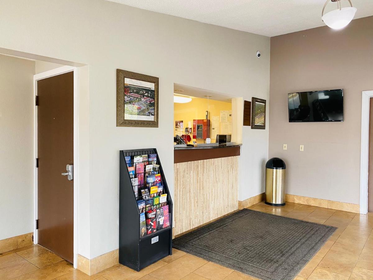 Travelodge By Wyndham Laurel Ft Meade Near Nsa Экстерьер фото